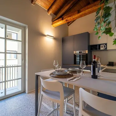 Moderno A 200 Metri Dal Duomo Apartament