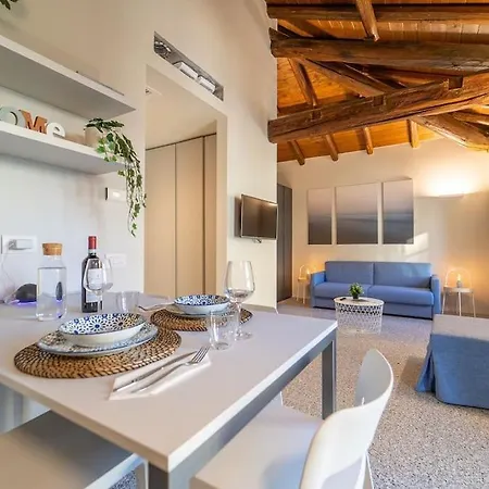 Moderno A 200 Metri Dal Duomo