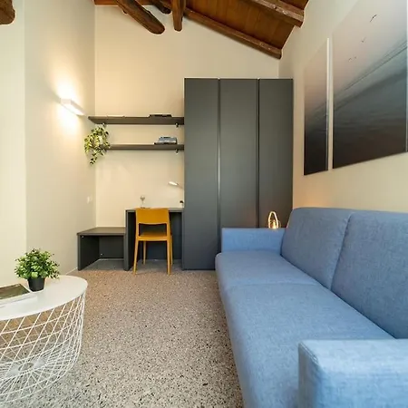 Moderno A 200 Metri Dal Duomo