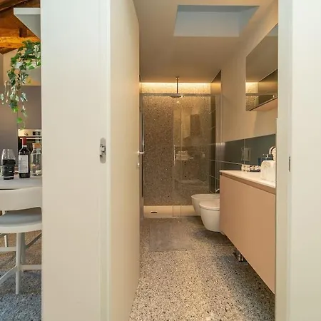 Moderno A 200 Metri Dal Duomo Διαμέρισμα *